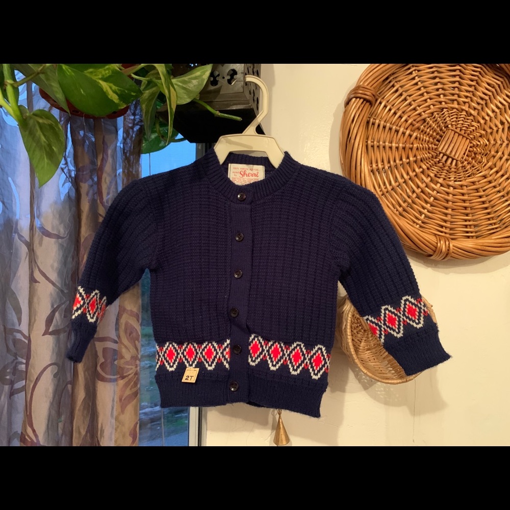 Vintage knitted sweater 2t